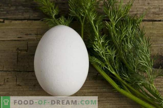 Cómo pintar huevos para la Pascua con cúrcuma, cáscara de cebolla, gasa ...
