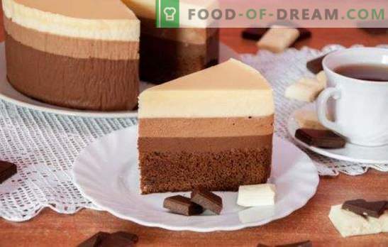Tres pasteles de chocolate: una receta para los gourmets más sofisticados. 