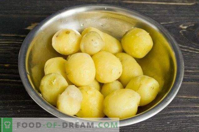Indyjskie smażone ziemniaki w przyprawach