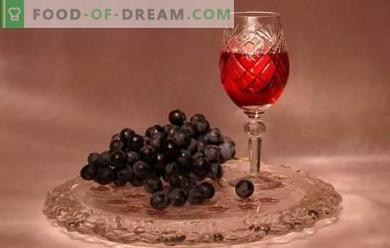La tintura de uvas en casa no es vino! Recetas de tintura fragante y brillante de uvas en casa