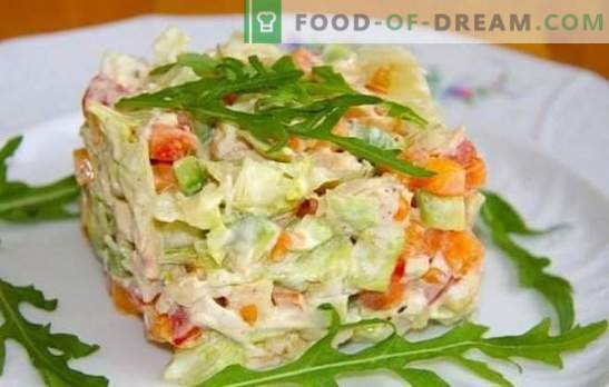 Ensalada con pollo (receta paso a paso) - aperitivo para todas las ocasiones. Ensalada de pollo - Recetas paso a paso con diferentes ingredientes