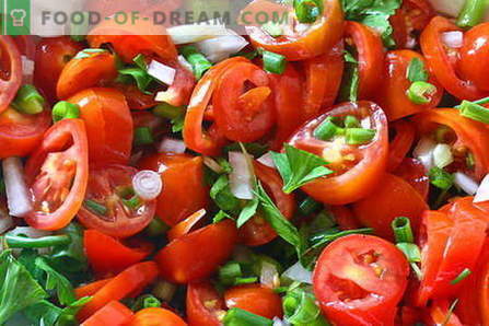 Las ensaladas de tomate son las mejores recetas. Cómo cocinar adecuadamente y sabrosas ensaladas de tomates.