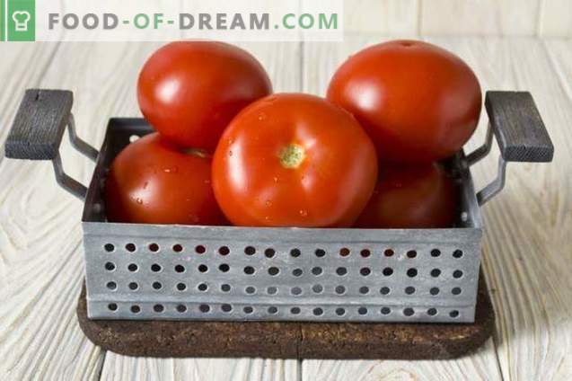 Salsa de tomate picante de tomates frescos