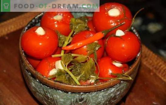 Tomates marinados con ajo - ¡la merienda favorita! Recetas de tomates en escabeche con ajo: sabor memorable
