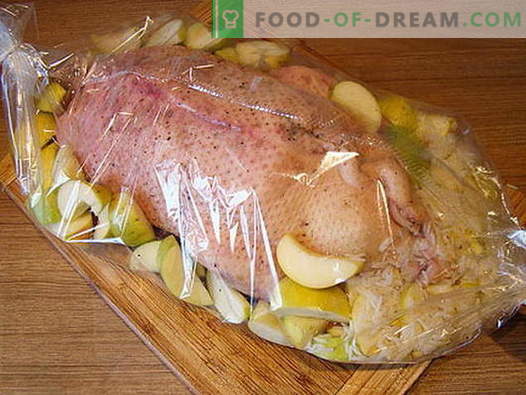 Pato al horno en el horno - las mejores recetas. Cómo cocinar el pato adecuadamente en el horno.