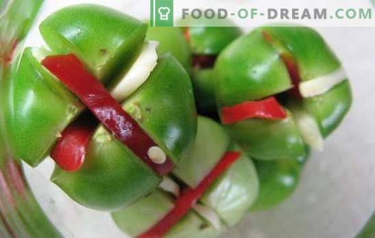 Tomates verdes con ajo - ¡puedes hacerlo delicioso! Cosechando tomates verdes con ajo de diferentes maneras