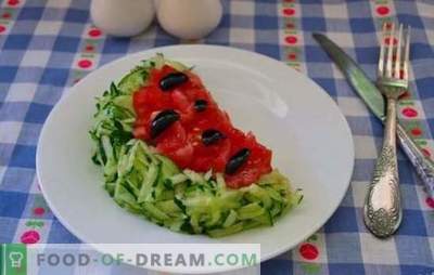 Salāti „arbūza šķēle”: soli pa solim. Pavārmāksla skaista un garšīga salāti “Arbūza šķēle” ar soli pa solim
